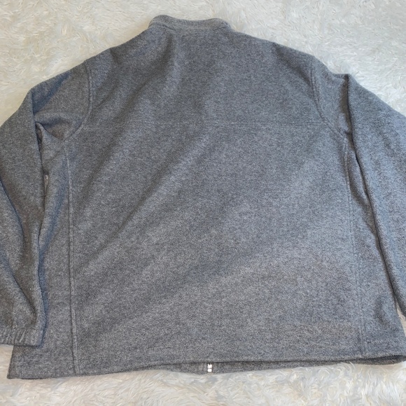 Columbia Gray Fleece Zip up Jacket 2 zip pockets Excellent Condition - Picture 6 of 6